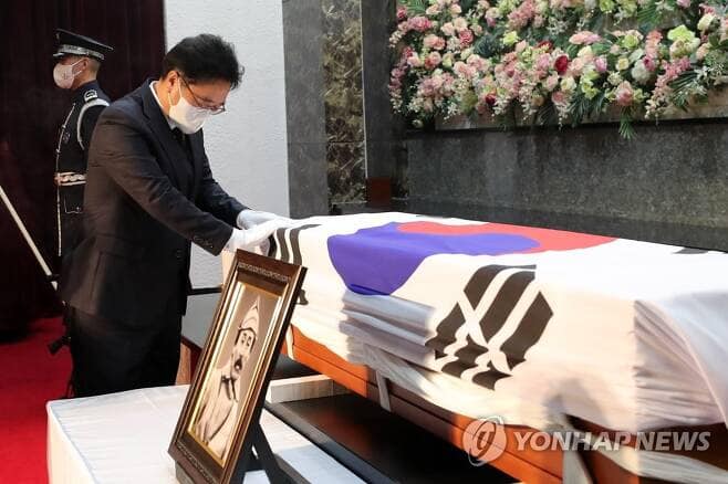 대전현충원.jpg